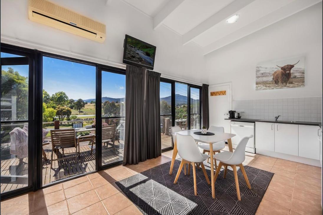Mt Buller Stayz Merrijig Exterior photo